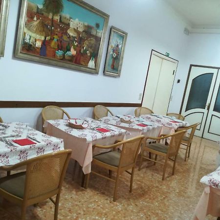 Hotel Olimpia Alassio Kültér fotó